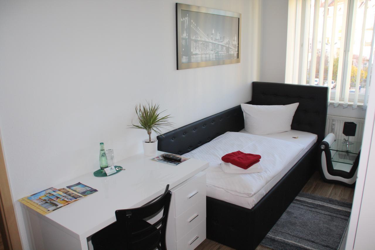 City-Hotel Плауен Екстериор снимка